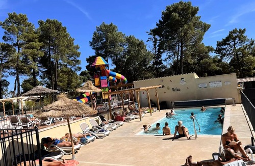 Bollene Ski Chalet | Campsite La Simioune* - Chalet LAVENDER - 2 bedrooms (2 adults maximum and 2 children under 12 years old) - Small Budget 2 to 4 people - 2 people. included in the