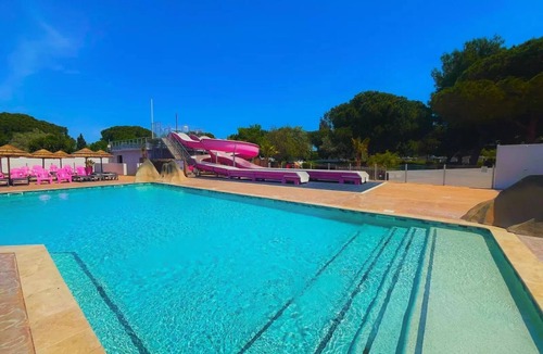 Saint-Nazaire House | Campsite Les Flamants Roses * - Cottage 4 Rooms 6/8 Persons Air-conditioned + TV