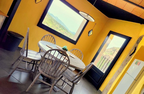 Castellfollit de la Roca Apartment | Can Castell