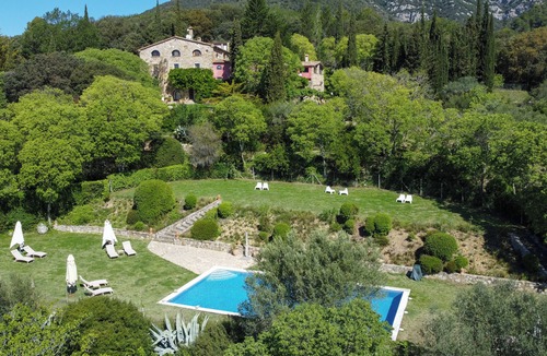 Sales de Llierca Cottage | Can Serola, Spectacular farmhouse with 8 suites, large garden and pool, ideal for groups.