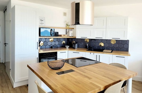 La Cote Radieuse Apartment | Canet-en-Roussillon - Modern & Cosy T3 - 6 ppl - A/C, Garage - Pool