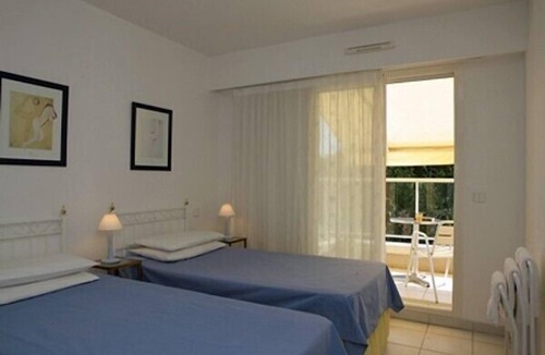 Mandelieu-La-Napoule Apartment | Cannes/Mandelieu Lux apt.Pool; Wifi; Sat Tv; Clim; Golf; 3 pools.Near beaches