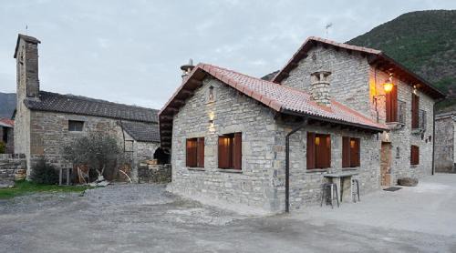 Biescas Ski Chalet | Casa A'Pajera
