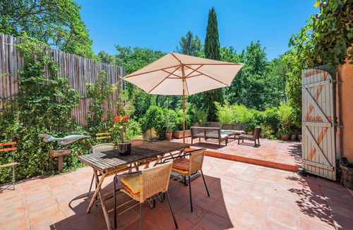 Est House | CASA–Bastide provençale Sainte-Victoire