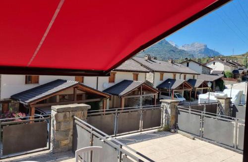 Villanua Ski Chalet | Casa Biniu