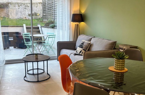 Brive-la-Gaillarde Apartment | Casa Blum #1 - 4 personnes - Climatisé - Proche de la gare