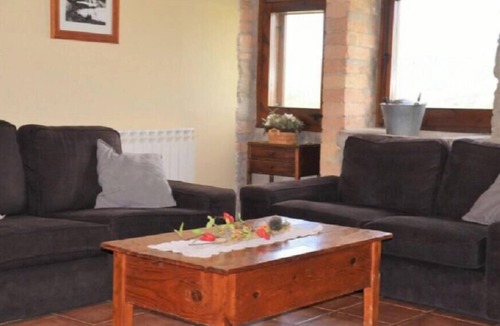 Casserres House | Casa Cisero - Newly renovated villa with pool & lots of activities