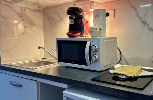 Brive-la-Gaillarde Apartment | Casa Cloutiers #2 - Studio - Hyper Centre Brive