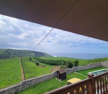 Alfoz de Lloredo Apartment | CASA FREDO