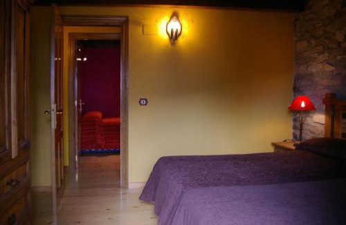 Castiello de Jaca House | Casa La Englata
