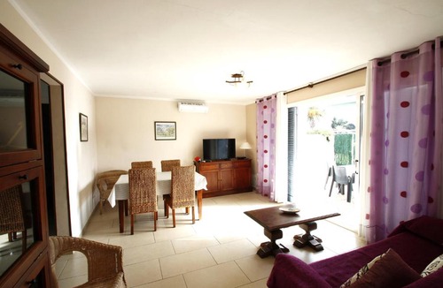 Parc de Mont-roig House | Casa Lara