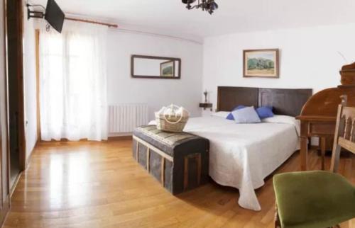 Coll Cabin | Casa Peiró
