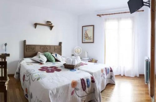 Coll Cabin | Casa Peiró
