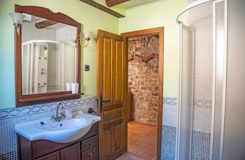 Belsierre House | Casa Pirinea Ordesa