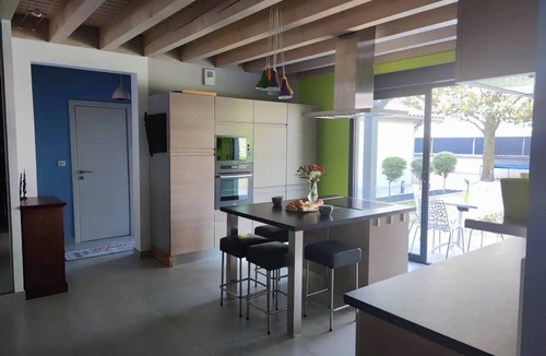 Montelimar Villa | CASA REGAL - Villa with enclosed garden, pétanque court, giant screen and billiards table