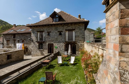 Fago House | Casa Tadeguaz