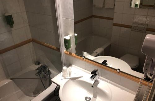 Arsenal Hotel | Castex Hotel