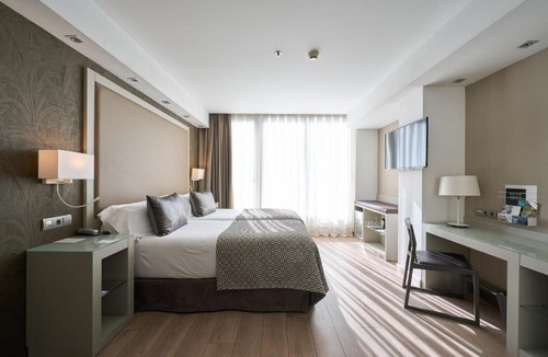 Eixample Hotel | Catalonia Square 4* Sup