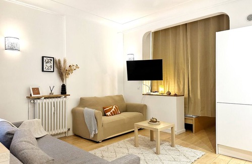 Chaillot Apartment | Celine 30