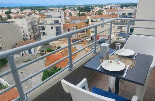 Mediterranee Apartment | Central 2-room apartment, 5 people, includes parking