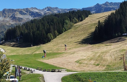 Prapoutel Apartment | Central apartment, up to 6 people, fully equipped, near ski lifts