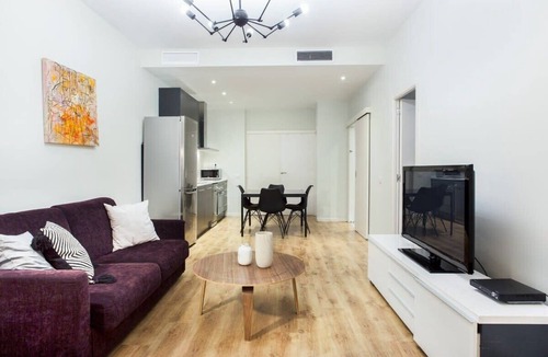 El Raval Apartment | Centric 3bedroom in Las Ramblas