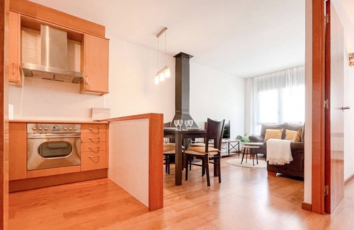 La Molina Apartment | Ceretà Retreat: Nature, Adventure & Comfort