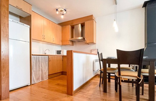 La Molina Apartment | Ceretà Retreat: Nature, Adventure & Comfort