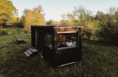 Saint-Christophe-des-Bardes Cabin | Château Champion - Parcel Tiny House - Tiny House au cœur des vignes centenaires à Saint-Émilion MAE-0691