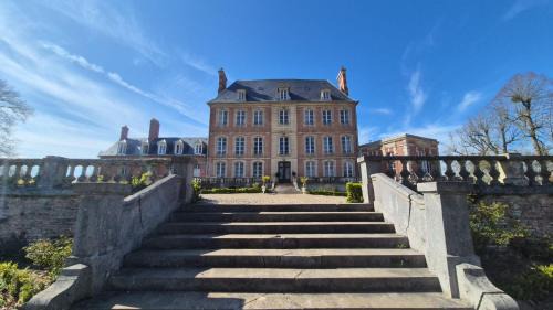 Bouillancourt-en-Sery Bed & Breakfast | Château de Bouillancourt