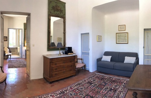 Grand Sud Bed & Breakfast | Château de Saint-Girons Luxury Guest House in Provence
