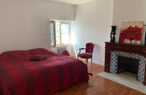 La Begude-de-Mazenc Apartment | Château Emile Loubet - appartement Maréchal Foch