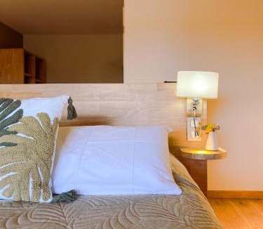 Gruissan Bed & Breakfast | Château le Bouïs Hotel & Wine