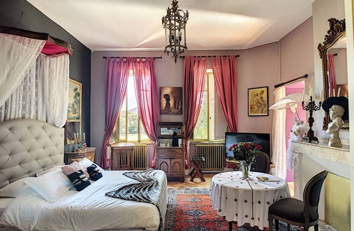 Saint-Bertrand-de-Comminges Other | Chateau life on the banks of the Garonne