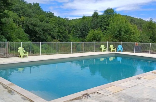 Mayrac Ski Chalet | Chalet 3 étoiles - Piscine - ccbfeag