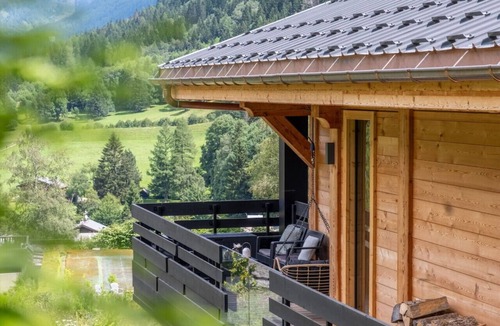 Le Lavancher Ski Chalet | Chalet 7 Summits - Magnificent Modern Chalet with Jacuzzi - Swimming Pool - Sauna