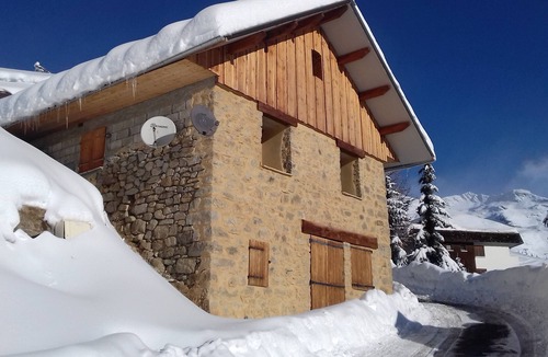 Orcieres-Merlette Ski Chalet | CHALET 8 PEOPLE NEAR PISTE