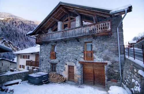 Nancroit Ski Chalet | Chalet Algonquin