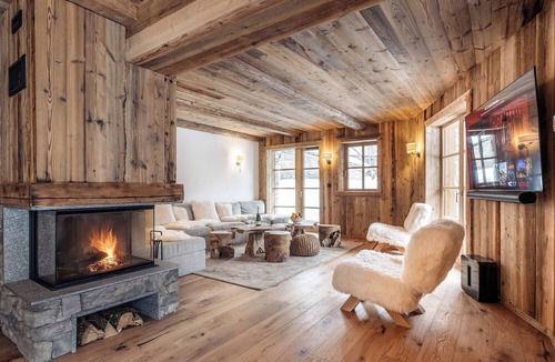 Le Fornet Ski Chalet | Chalet-appartement neuf à 200m des pistes + sauna
