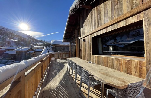 Le Bettaix Ski Chalet | Chalet Aspen - Luxury Chalet 15 people Spa/Sauna/Gym/Fireplace/Parking/Game Room