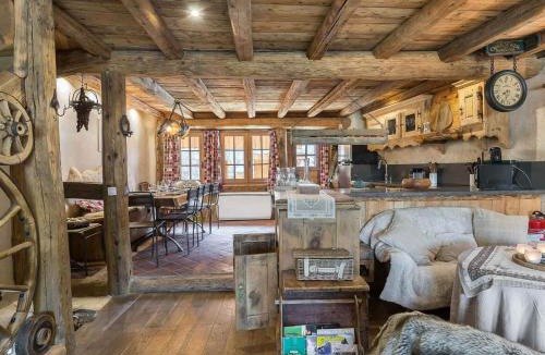 Le Raffort Ski Chalet | Chalet authentique avec jacuzzi, sauna et parking pour 12 personnes - FR-1-566-8