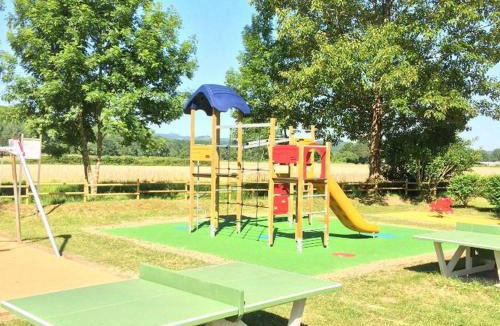 Oloron-Sainte-Marie Other | Chalet avec terrasse pour 4 personnes à Oloron-Sainte-Marie - API-1-52-954