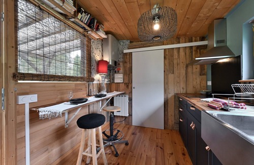 Arrien-en-Bethmale Cabin | Chalet "Belle Lune" with Mountain View, Private Terrace and Private Garden