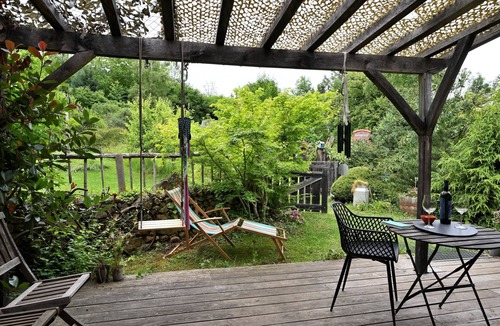 Arrien-en-Bethmale Cabin | Chalet "Belle Lune" with Mountain View, Private Terrace and Private Garden