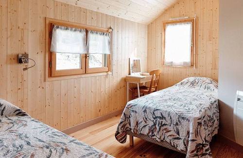 Saint-Genes-Champespe Ski Chalet | Chalet "cèdre" en Pleine Nature, Calme et Espace Garantis