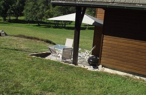 Saint-Genes-Champespe Ski Chalet | Chalet "cèdre" en Pleine Nature, Calme et Espace Garantis