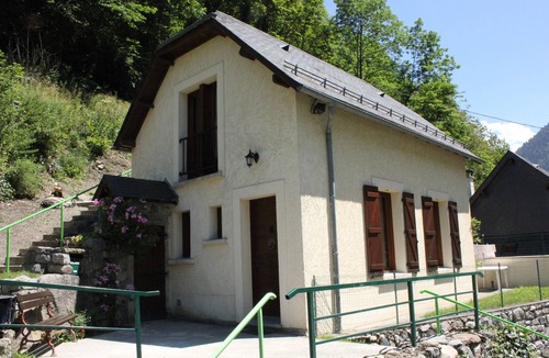 Cauterets Ski Chalet | Chalet CAUTERETS, a magnificent view, quiet, site "les hauts de Cauterets"