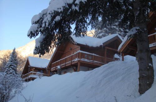 Oz-en-Oisans Ski Chalet | Chalet Clementine