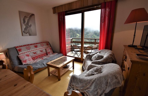Vaujany Apartment | Chalet de Marie n°9 - Three Bedroom Apartment, Sleeps 8