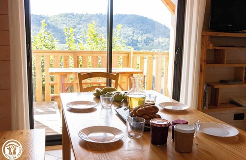 Jassat House | Chalet de Passiflore